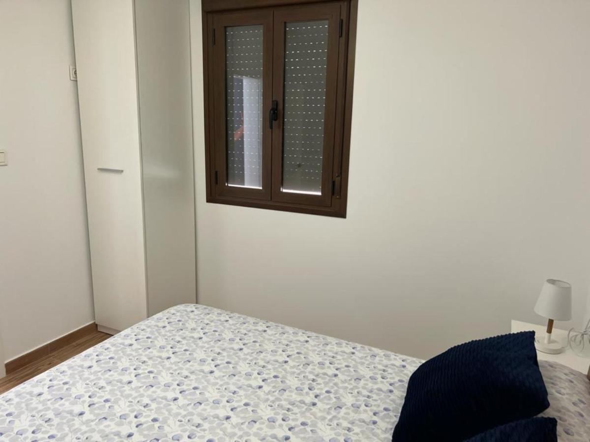 Agradable Casa Familiar En Pliego.アパートメント エクステリア 写真
